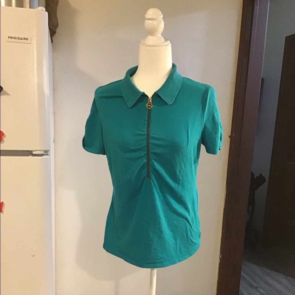 Michael kors cute shirt